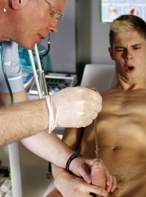 free photot of young twink boy take special medical exams in twinks academy docotr office